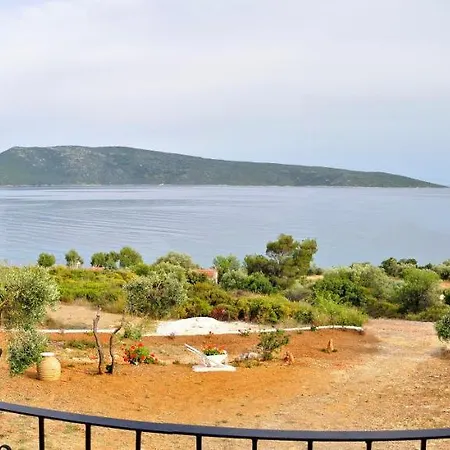 Oceanis - Luxury Seaside