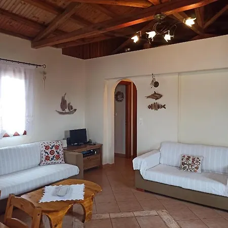 Villa Oceanis - Luxury Seaside *