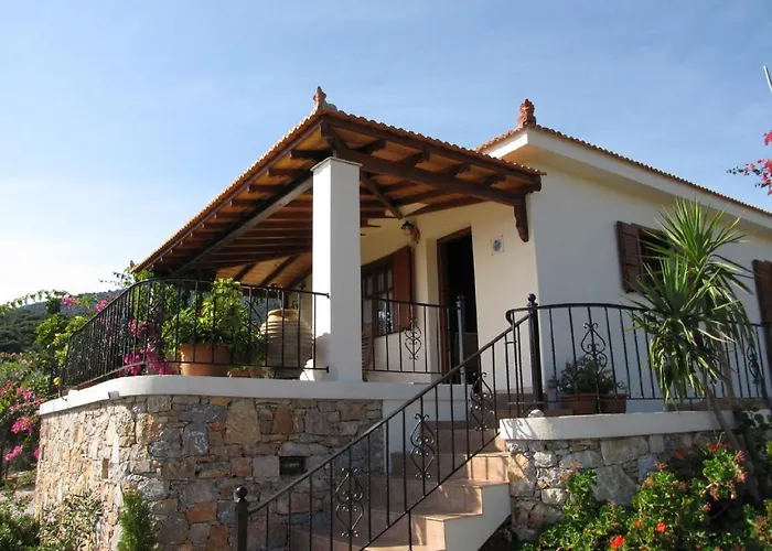 Oceanis - Luxury Seaside Villa *