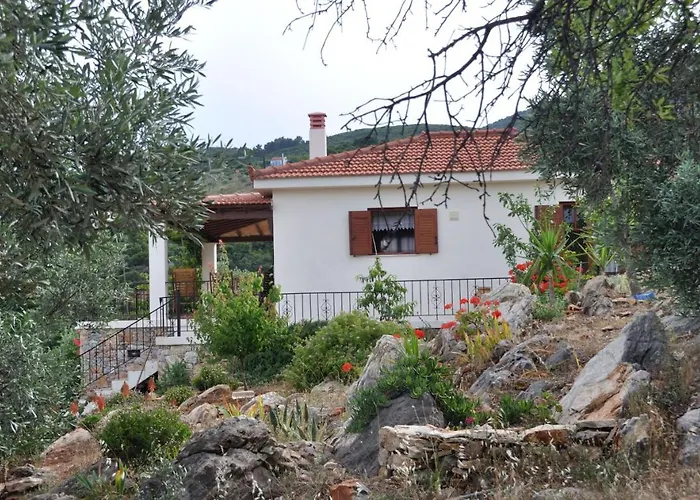 Villa Oceanis - Luxury Seaside Mourtero