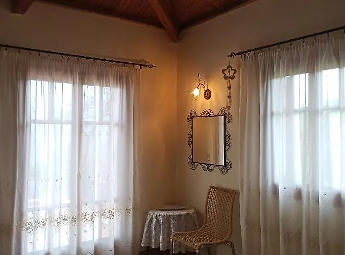 Oceanis - Luxury Seaside Villa *